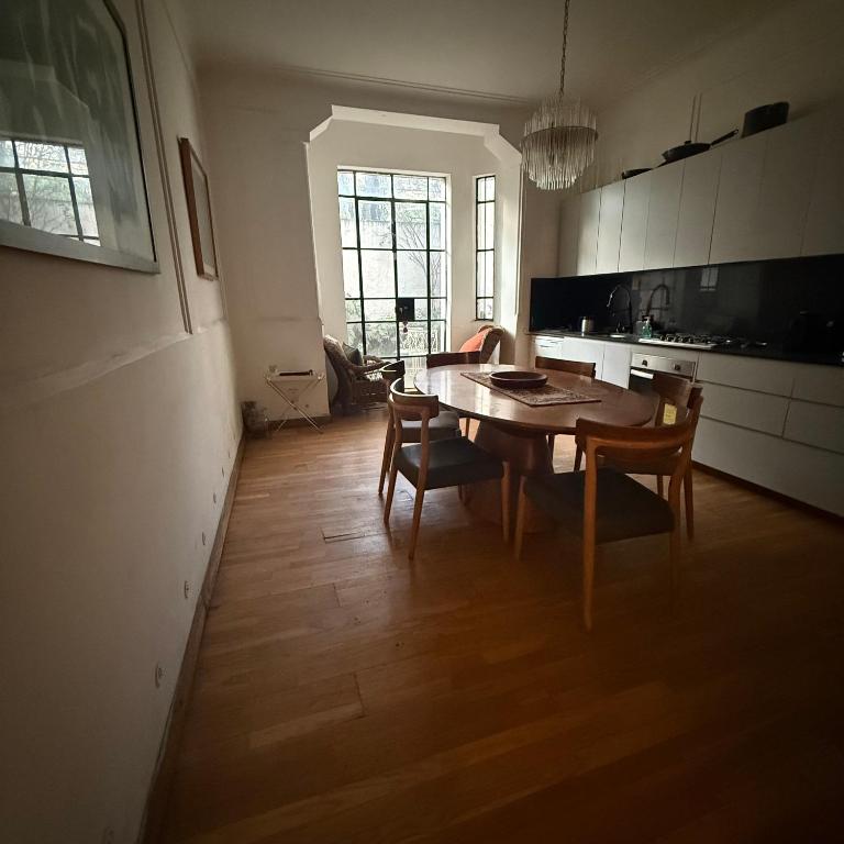 Art Deco House with Private Courtyard in La Condesa - Two-Bedroom House - 9