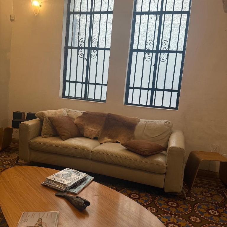 Art Deco House with Private Courtyard in La Condesa - Two-Bedroom House - 6