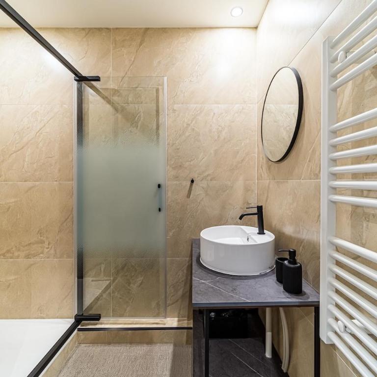 Balcon et Design urbain - Lyon et Metro - Appartement 1 Chambre - 3