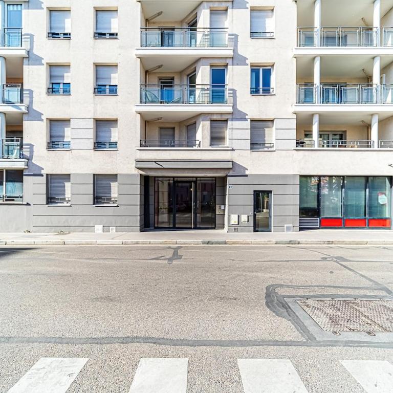Balcon et Design urbain - Lyon et Metro - Appartement 1 Chambre - 5