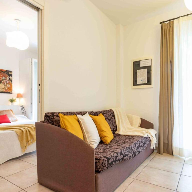 Modern apartment with pool and garden - Appartement - 10