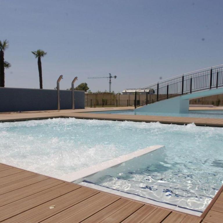 Modern apartment with pool and garden - Appartement - 23