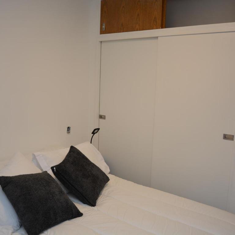 Maison MonChalet - Four-Bedroom Vacation Home - 7