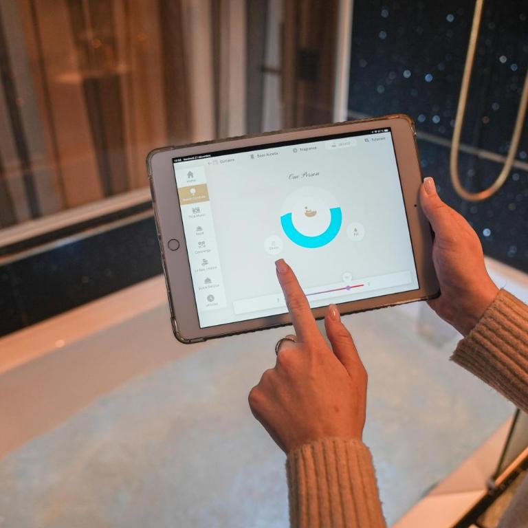 Paris j'Adore Hotel & Spa - Chambre Classique Élégante avec Bain à Remous - 2