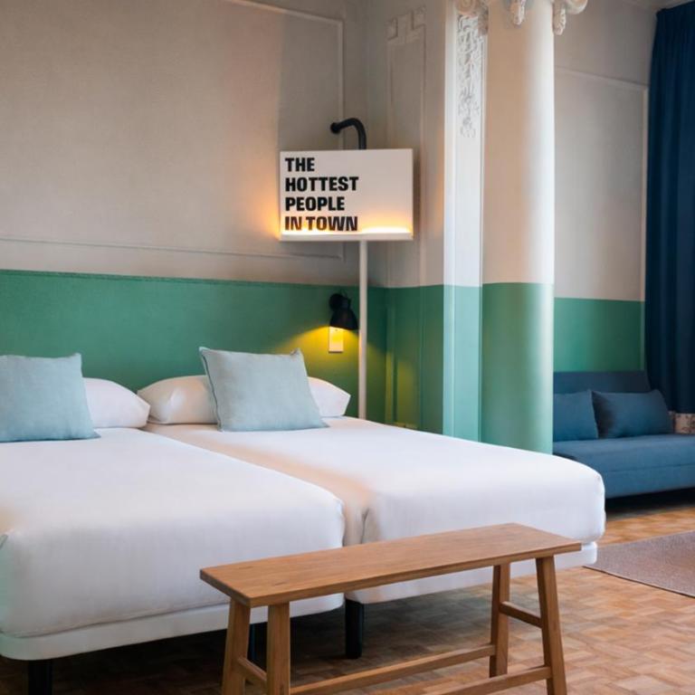 Room Casa Gracia - Deluxe Double or Twin Room with City View - 2