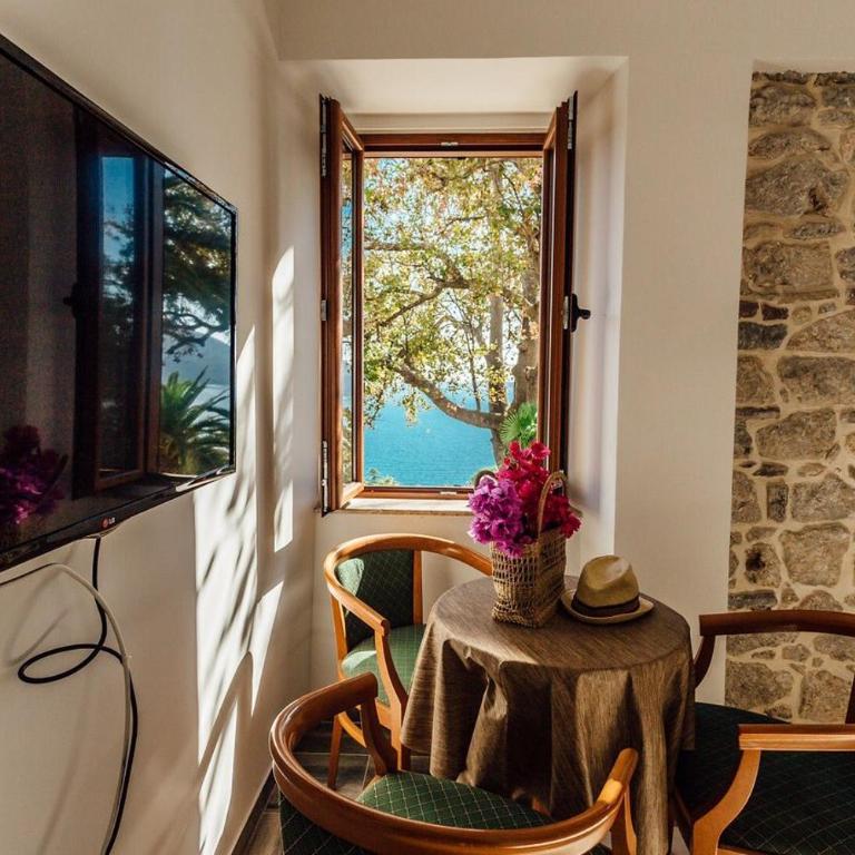 Apartments Belvedere - One-Bedroom Apartment - 2