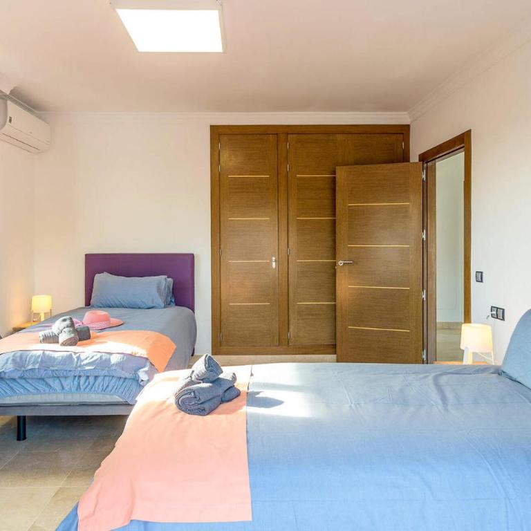Amazing Home In Mijas Costa - Casa de vacaciones de 5 dormitorios - 8