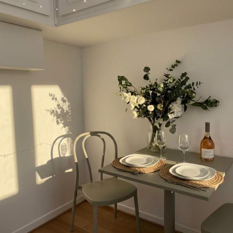 New 704 - Suite Marion - Cosy Apartment Paris Center - Appartamento - 2