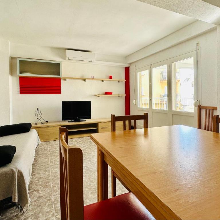 Home Maite Playa Salou - Apartamento de 2 dormitorios con balcón - 6