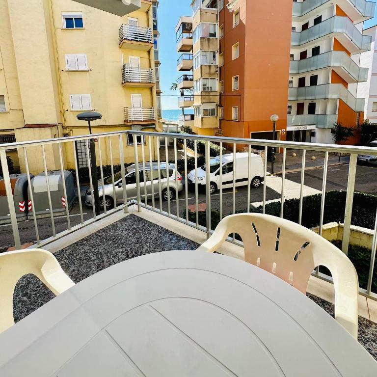 Home Maite Playa Salou - Apartamento de 2 dormitorios con balcón - 2