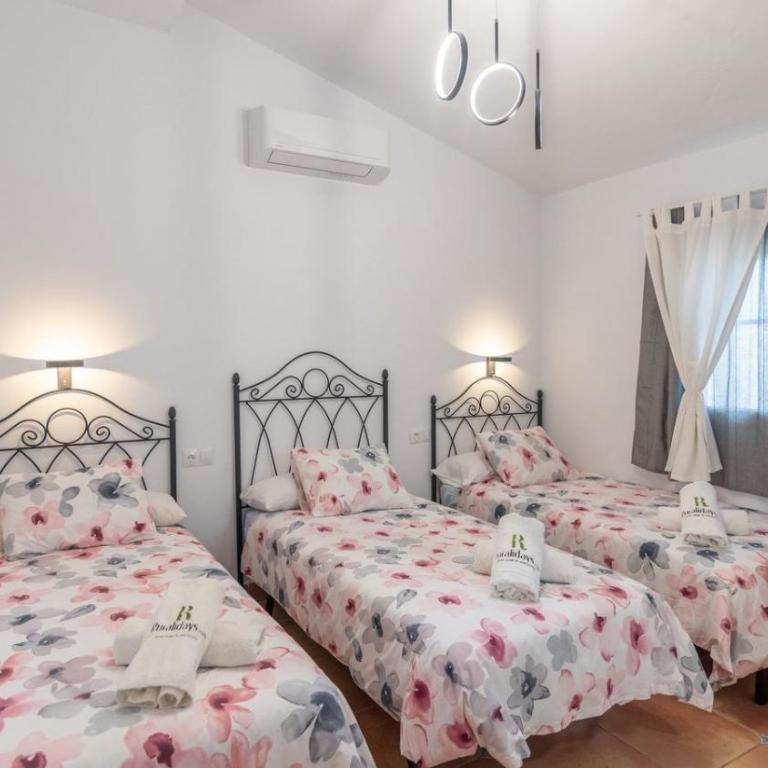 Cortijo Entre Pueblos Competa by Ruralidays - Villa de 4 dormitorios - 17