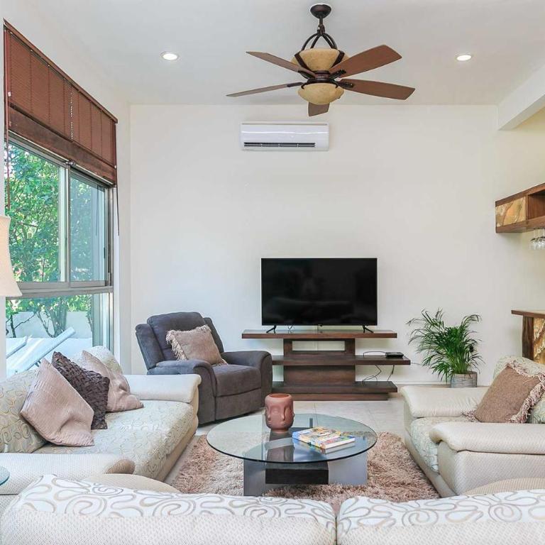 Playacar Villa with Pool Near Beach & 5th Avenue - Villa avec Piscine Privée - 17