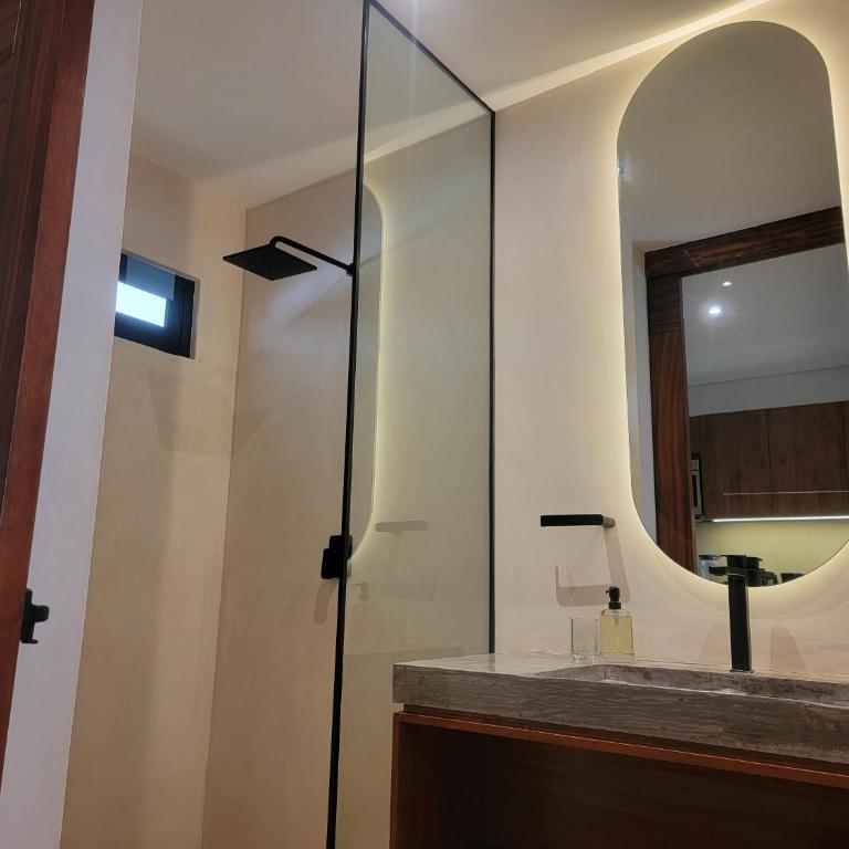 Estudio nuevo en Tulum 5 minutos de la playa con alberca y Gym - One-Bedroom Apartment - 49