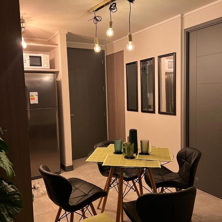 Base Estadio Nacional con Aire Acondicionado 1 a 4 personas - Apartamento de 2 dormitorios - 3