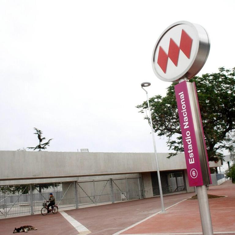 Base Estadio Nacional con Aire Acondicionado 1 a 4 personas - Apartamento de 2 dormitorios - 12