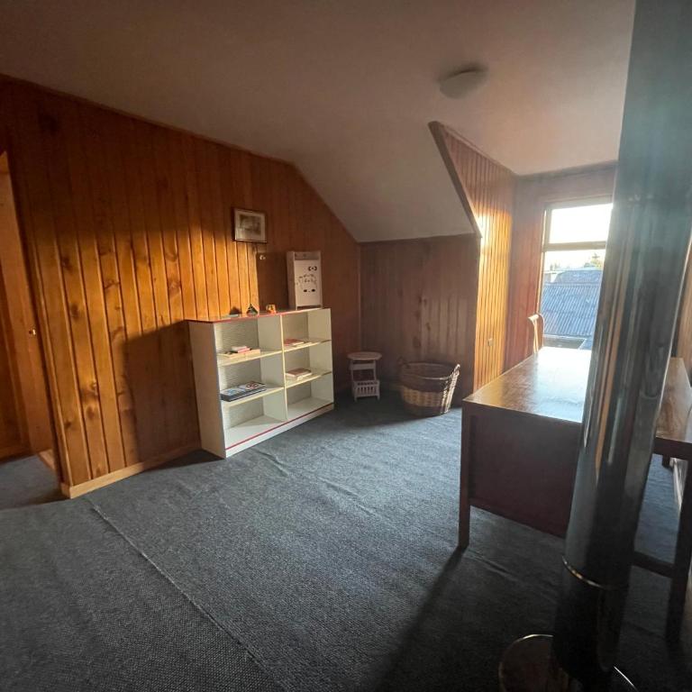 Arriendo amplia casa de 4 habitaciones y 2 baños - Casa de 4 dormitorios - 8