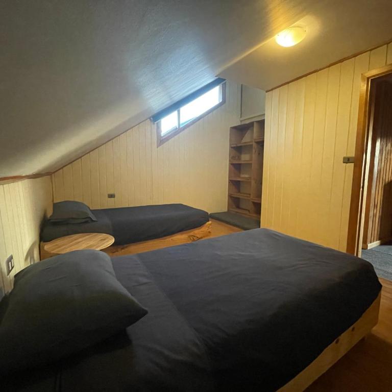 Arriendo amplia casa de 4 habitaciones y 2 baños - Casa de 4 dormitorios - 12