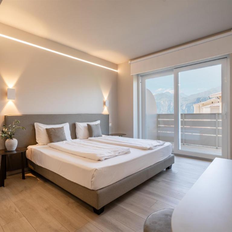 Hotel Diana - Suite con Balcone - 1