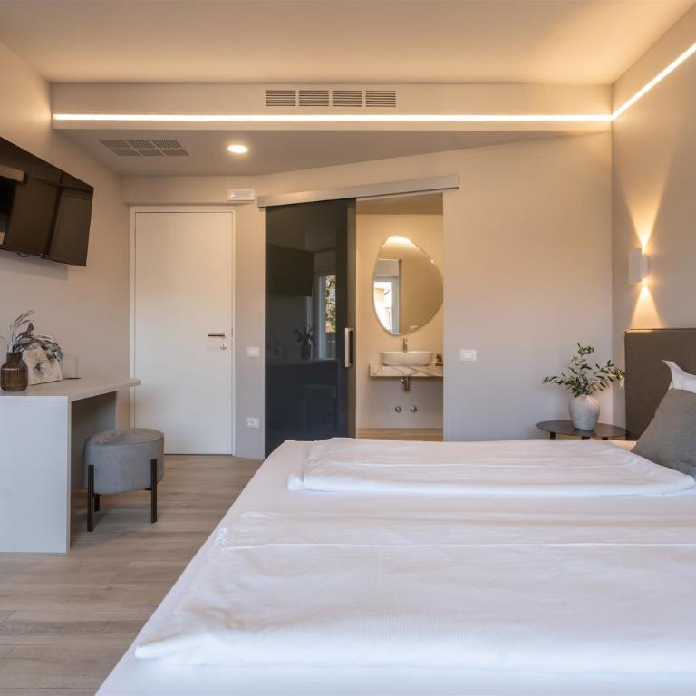 Hotel Diana - Suite con Balcone - 4