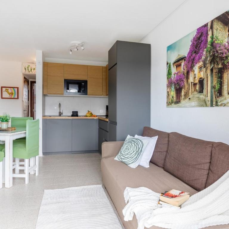 Casa Isa Amaya - One-Bedroom Apartment - 13