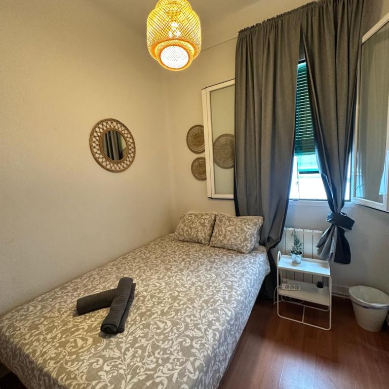 Fernan Gonzalez Street, Private rooms - Deluxe Room - 6