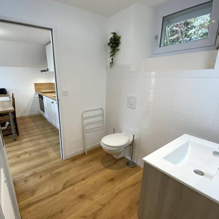 Maison VUE SUR MER plage de Trestrignel avec WIFI à PERROS-GUIREC - Réf 817 - Casa con 1 dormitorio - 10