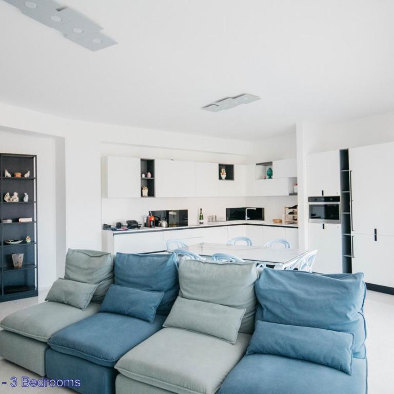 Minerva Apartment Azuria & Tulipan Apartment by Taormina Holidays - Three-Bedroom Apartment - 16