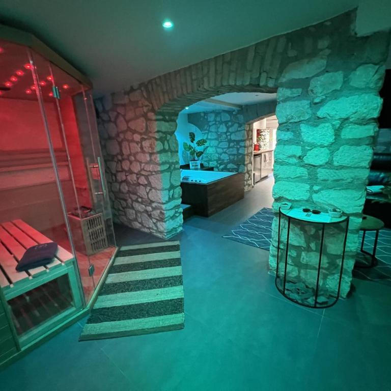 Appart Spa Privatif - One-Bedroom Apartment with Spa Bath - 7