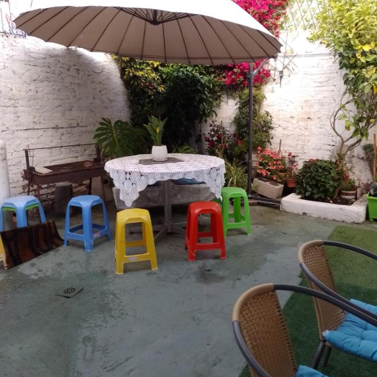 hostal sebastian - Three-Bedroom House - 3