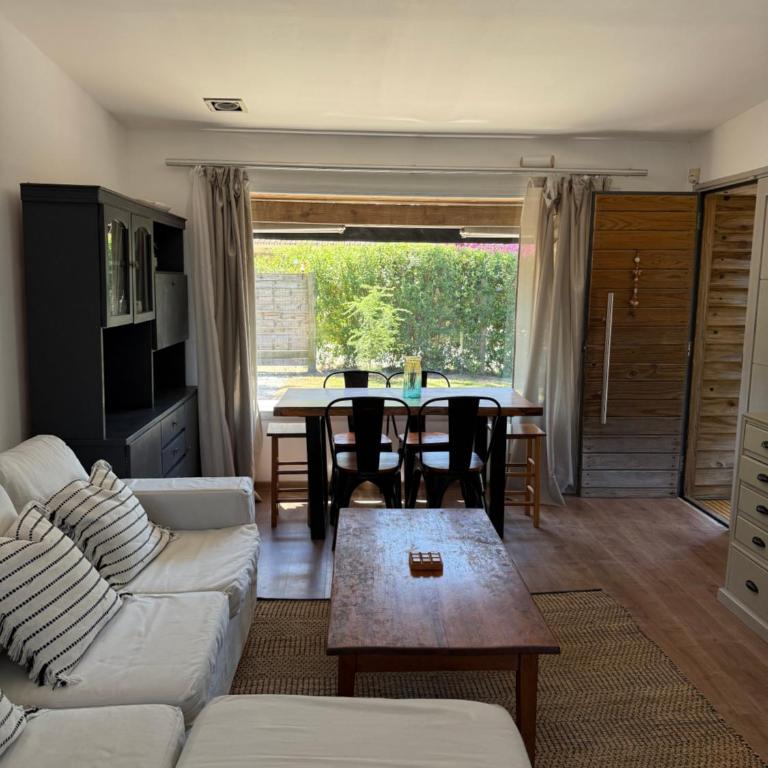 Cozy House in Punta del Este - Three-Bedroom House - 1