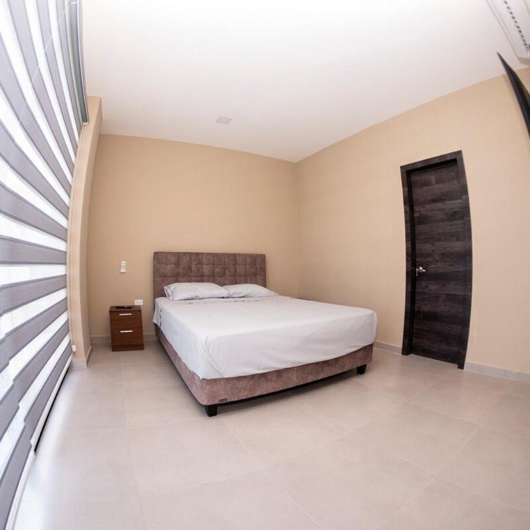Family Vacation Silva Vega - Villa with Private Pool - 11