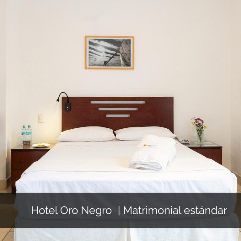 Hotel Oro Negro - Habitación Doble con baño privado - 1
