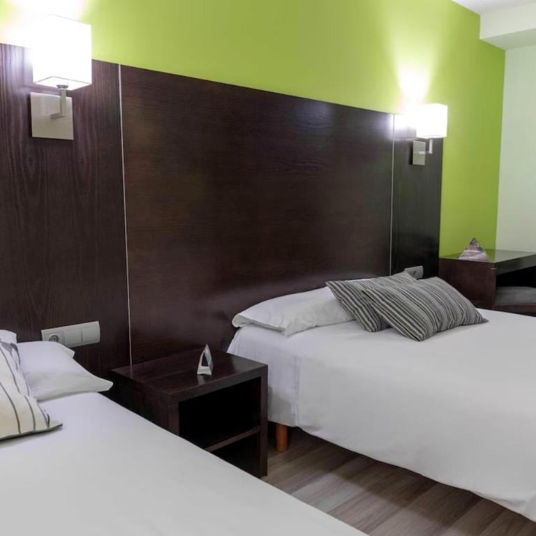 Hotel Cardeña by gaiarooms - Habitación Triple - 4