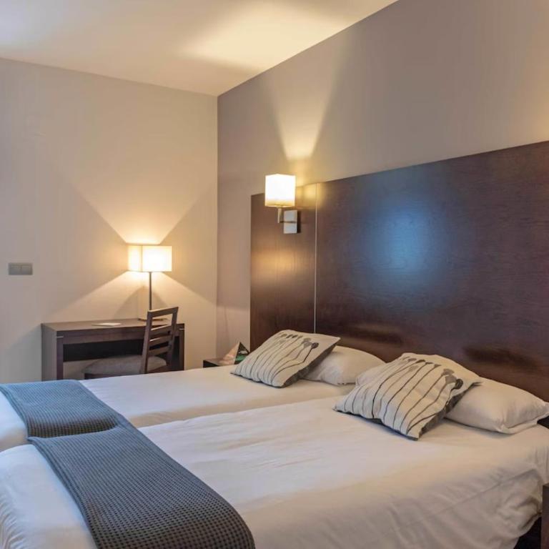 Hotel Cardeña by gaiarooms - Habitación Doble - 2 camas - 6