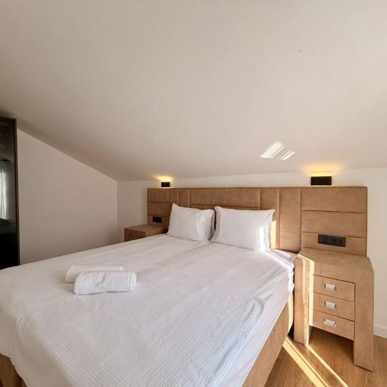 Urban Apartments Babilonija - Apartman sa 2 Spavaće Sobe i Balkonom - 8