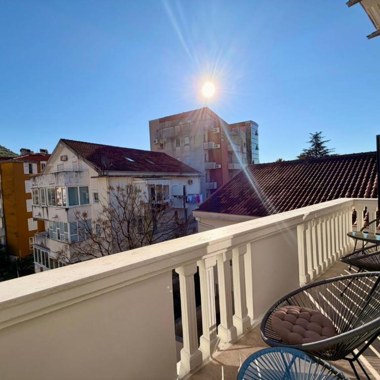 Urban Apartments Babilonija - Apartman sa 2 Spavaće Sobe i Balkonom - 22
