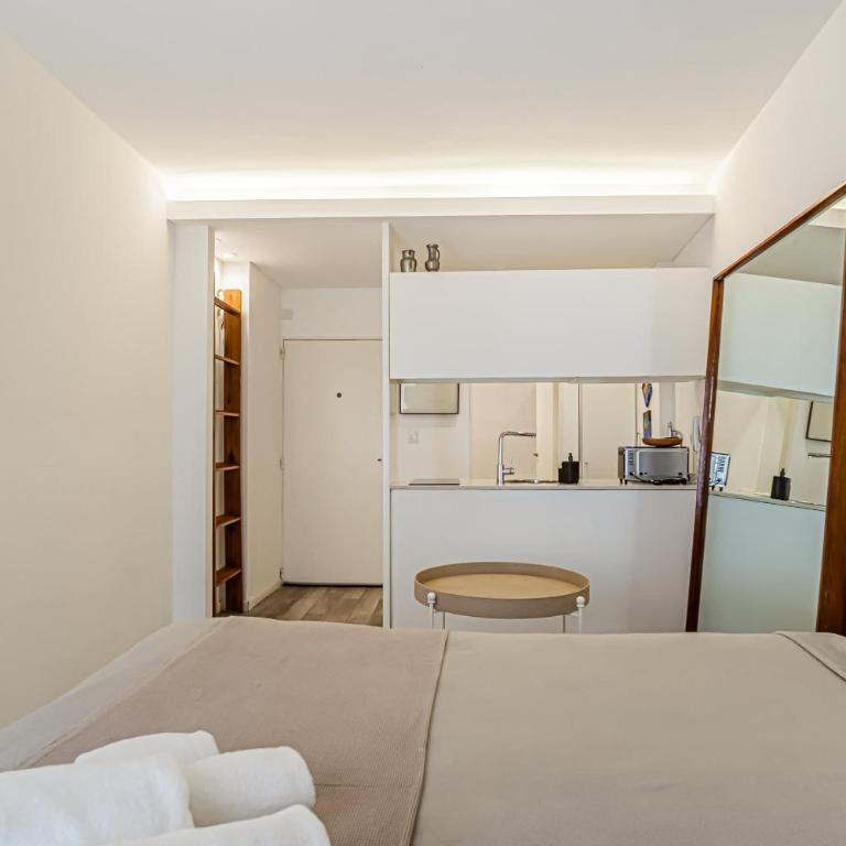 Hestia at Cabello 3300 - Apartment - 8