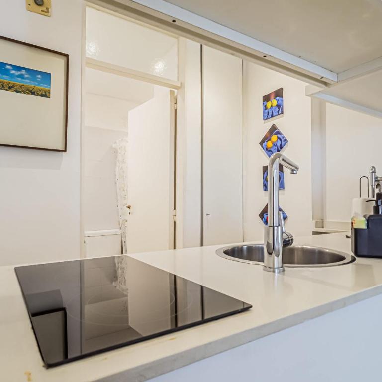 Hestia at Cabello 3300 - Apartment - 11