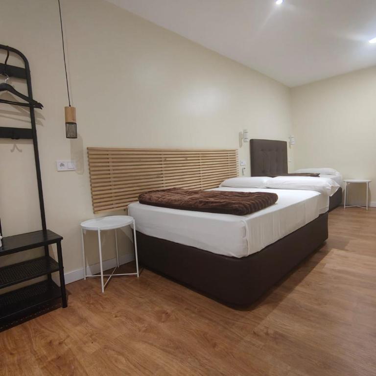 Hostal JQ Madrid 1 - Chambre Triple - 11