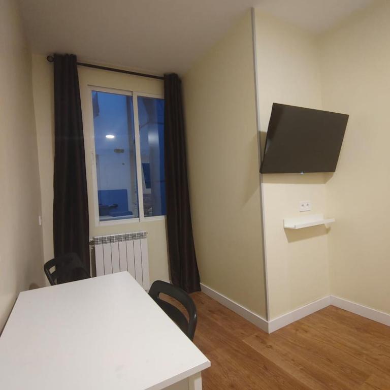 Hostal JQ Madrid 1 - Chambre Triple - 6