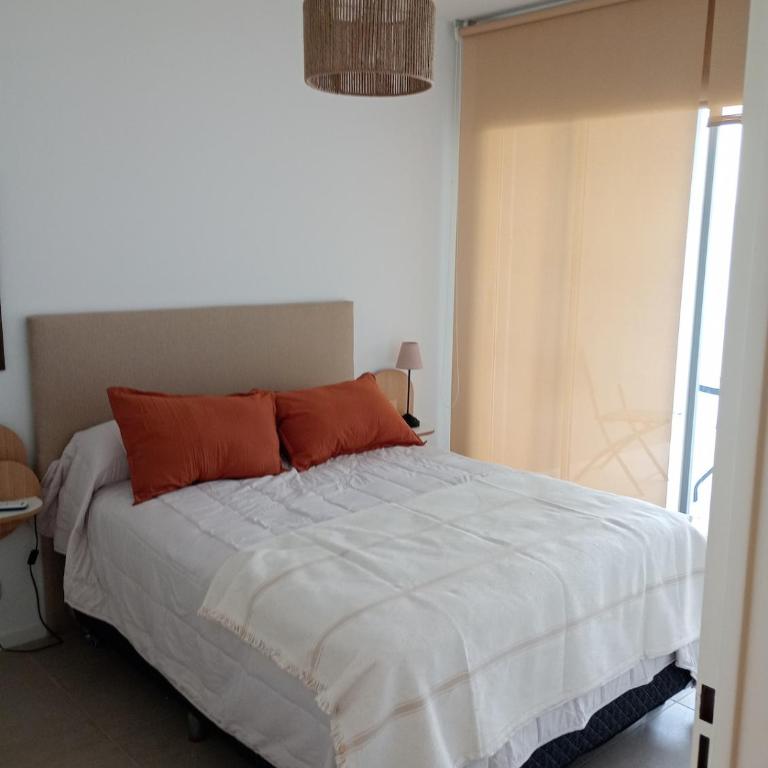 Departamento céntrico bien conectado con balcón - Apartamento - 14