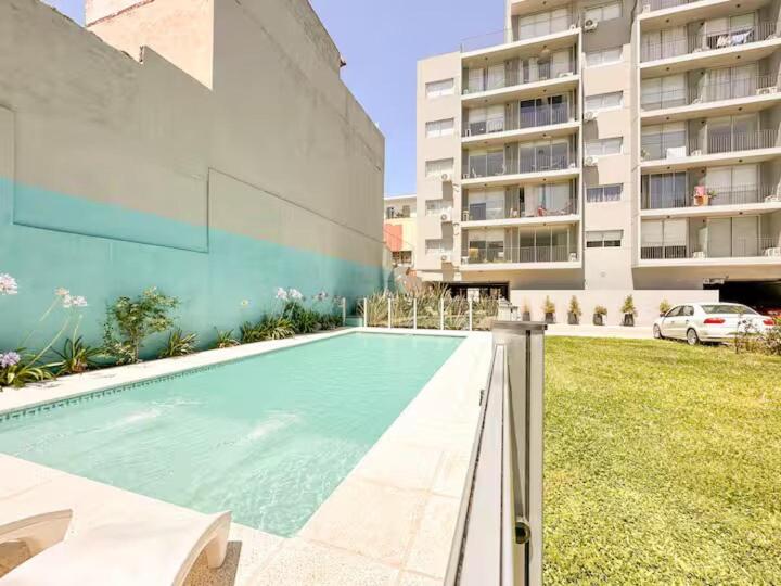 Departamento céntrico bien conectado con balcón - Apartamento - 18