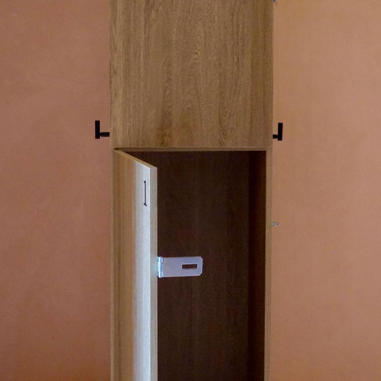 Casa Toro La Punta - Cama en habitación compartida femenina de 6 camas - 6