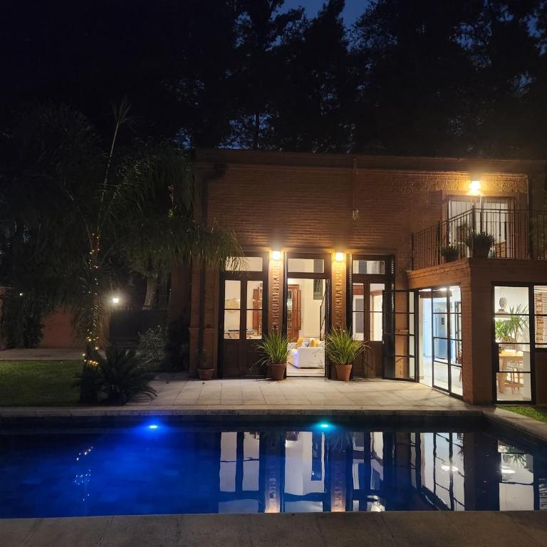 Hermosa casa quinta en Maschwitz - Casa de 5 dormitorios - 48