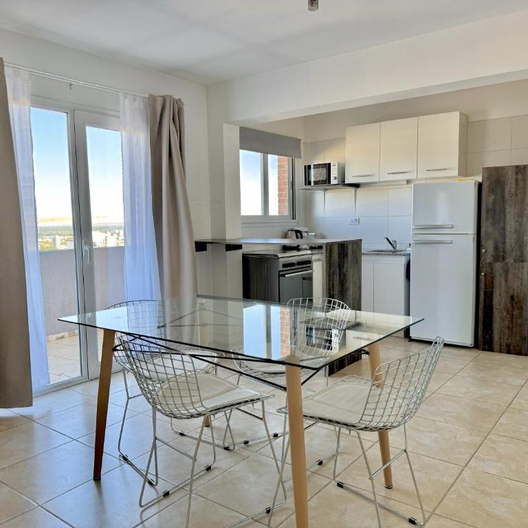 Departamentos amplios y luminosos en zona Leloir - Apartamento Deluxe de 1 dormitorio - 9