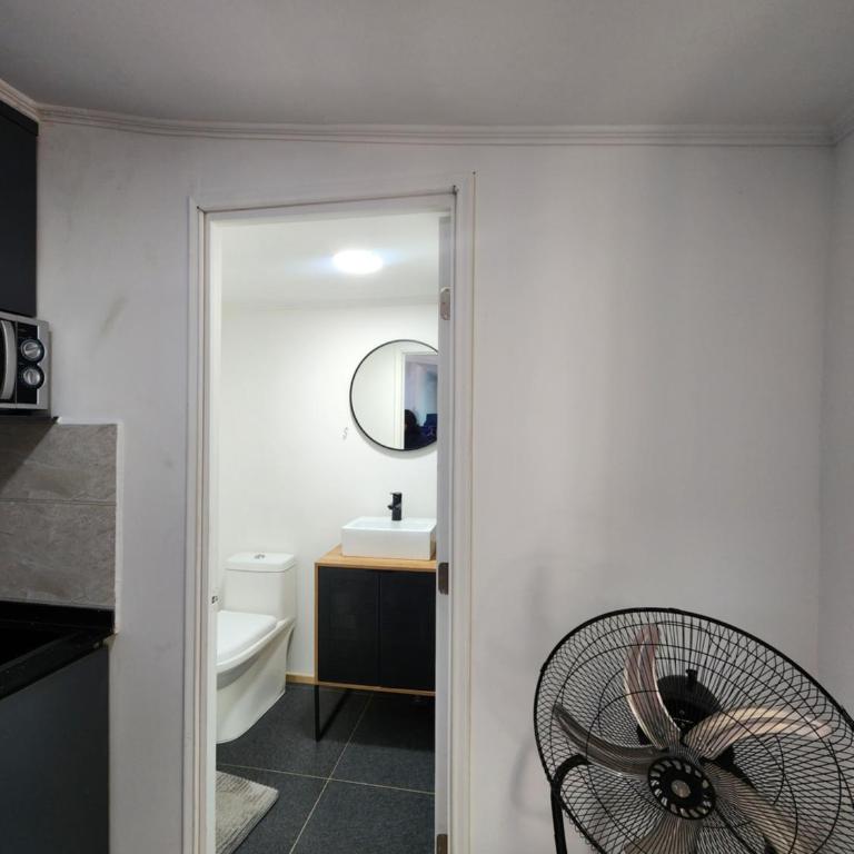 Alojamiento Ñuñoa Estadio Nacional - Habitación Cuádruple Económica - 9