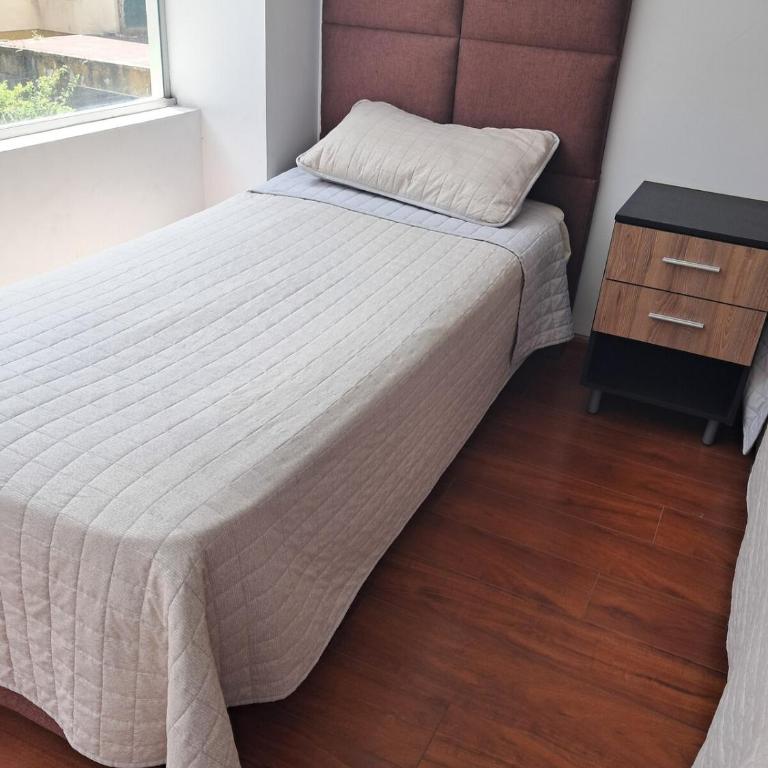 P1A - Departamento confortable cerca al Paseo Aranjuez - One-Bedroom Apartment - 47