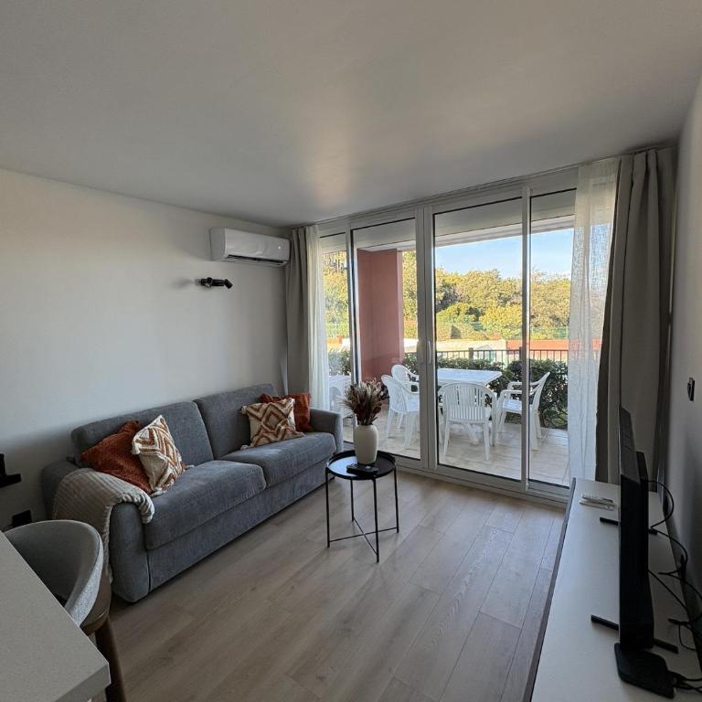 Vue mer sur la baie de Cannes piscine randonnée au pied de l Esterel Cezanne - Appartement - Vue sur Mer - 3
