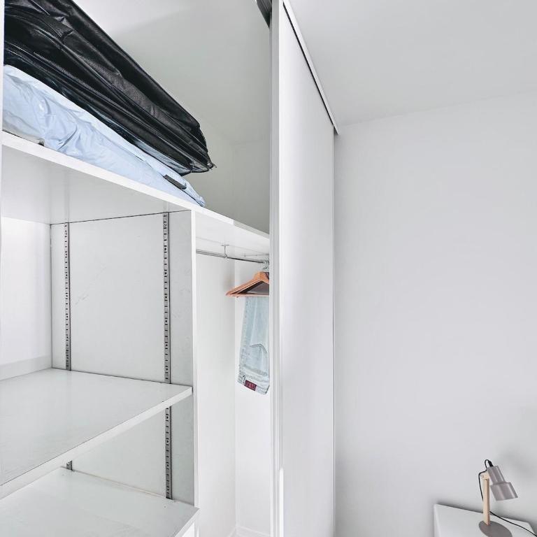 Direct Metro to Paris, 3-room-flat with a view, Stade de France, Free parking - Three-Bedroom Apartment - 21