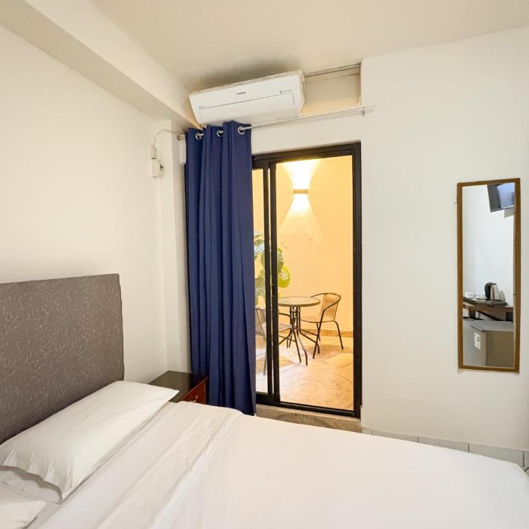 Hospedaje Gran Imperial - Habitación Doble - 3